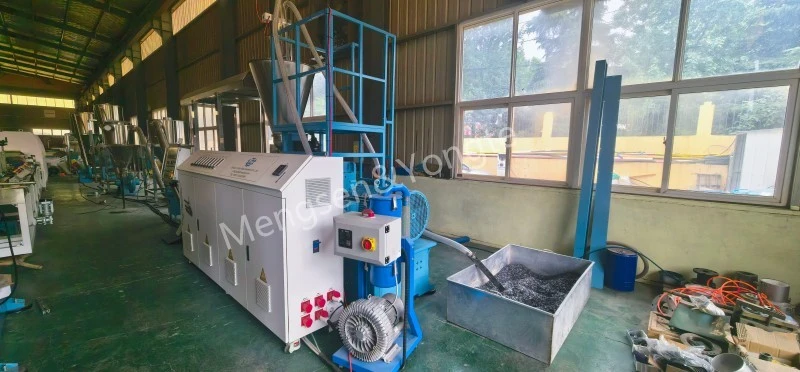 Máy tạo hạt WPC hiệu suất cao dành cho khách hàng châu Âu