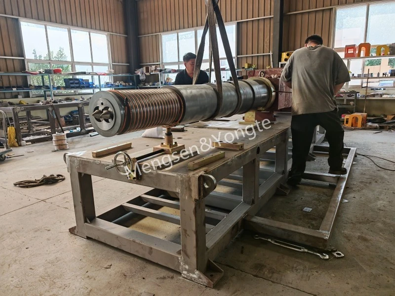 Lắp đặt máy đùn trục vít đôi hình nón 92/188 tùy chỉnh