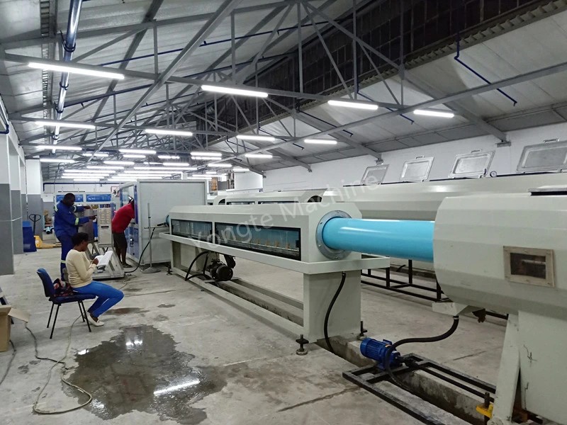 Máy làm ống PVC 200-400mm Châu Phi