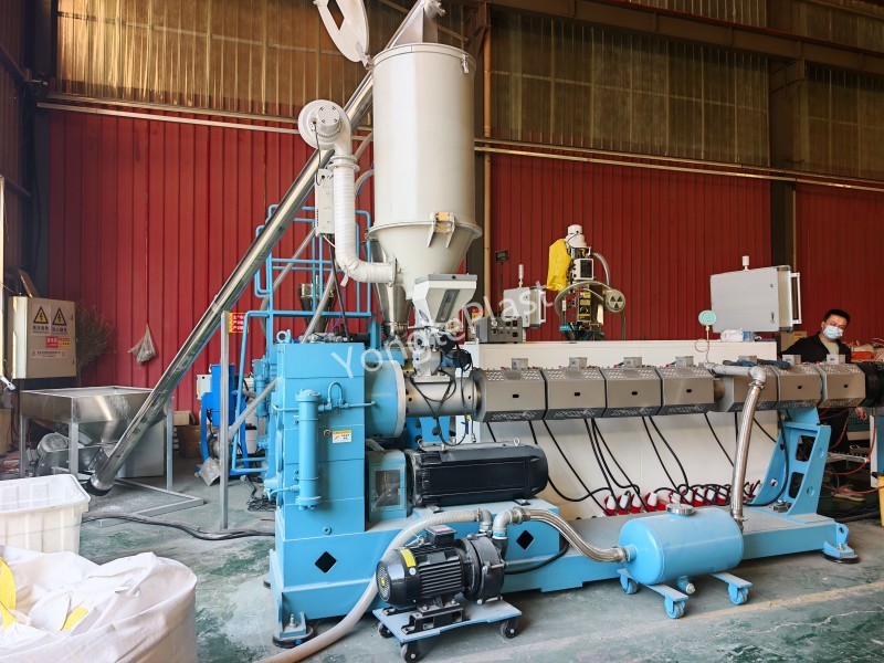 Plastic Lumber Making Machine