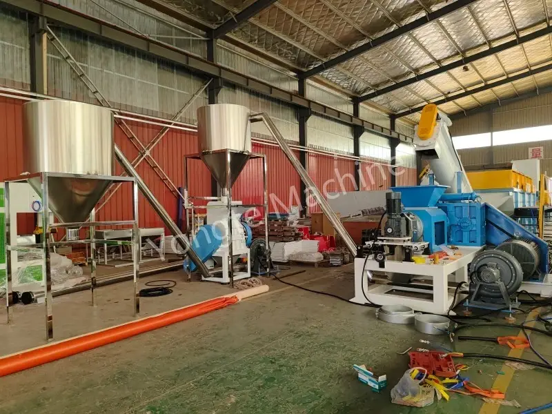 Máy tái chế rác thải nhựa Ấn Độ