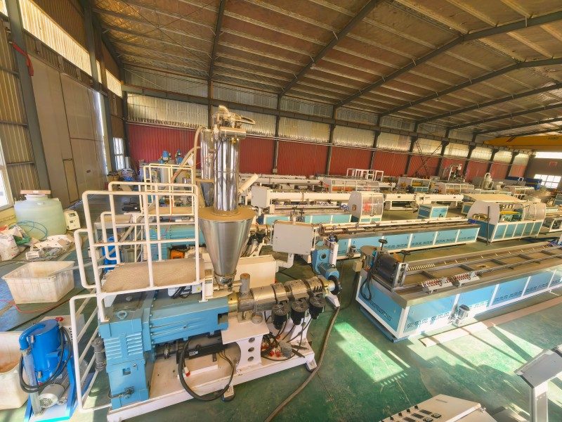 Máy WPC Gỗ Nhựa Composite