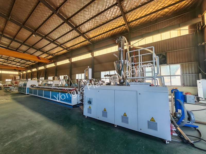 Dây chuyền ép đùn WPC